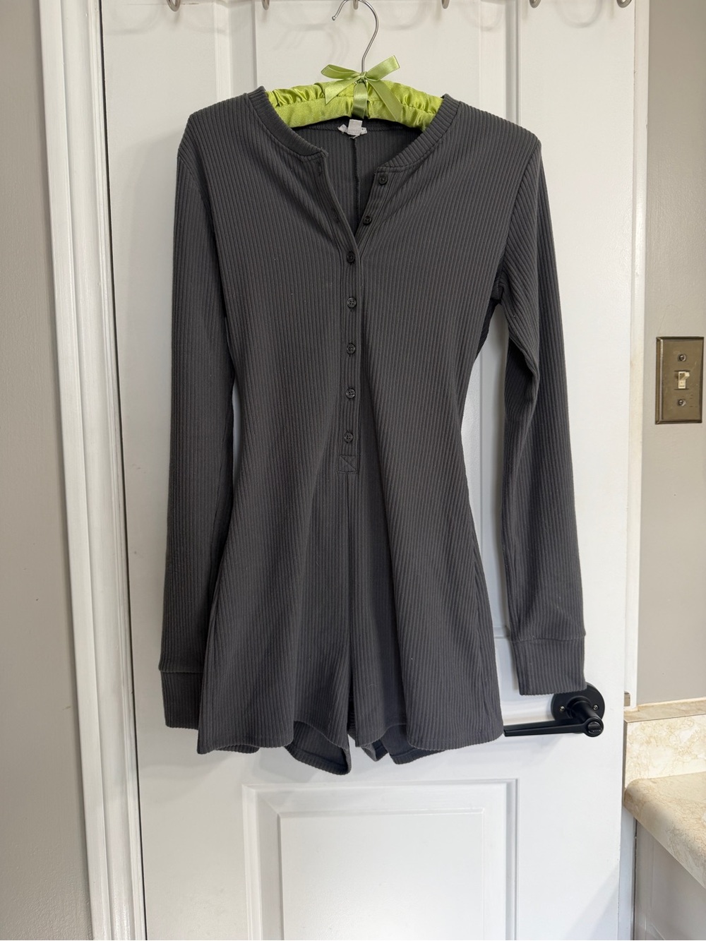 Garage Ribbed Long-Sleeve Button Romper - Gray
